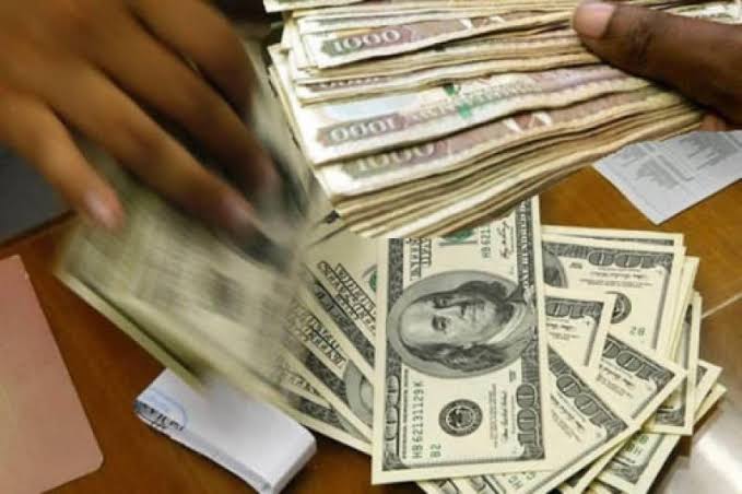 Currency; US dollar and Kenyan notes.
