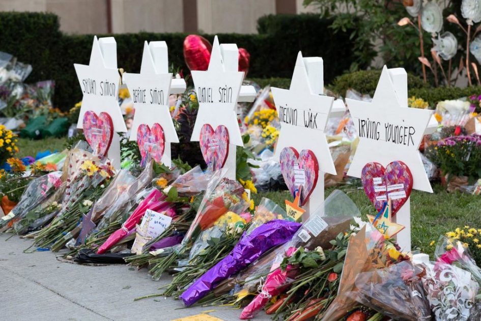 Memorial outside the Tree of Life Congregation Synagogue in Pittsburgh, October 2018. (Official White House photo