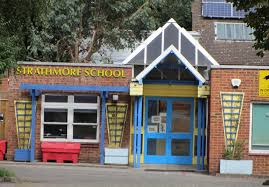 Full details on Strathmore School, Nairobi; KCSE Performance, Location, History, Fees, Contacts, Portal Login, Postal Address, KNEC Code, Photos and Admissions