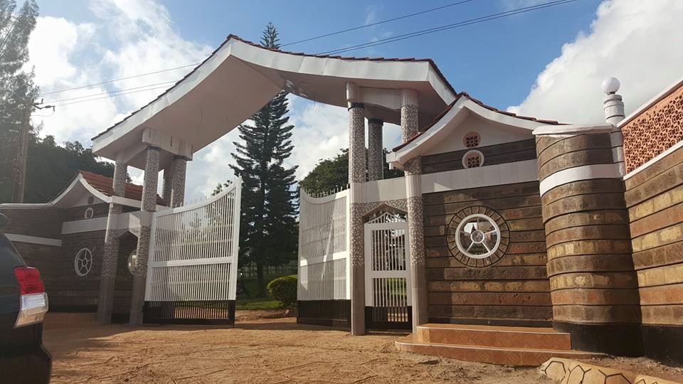 Ikuu Girls High School